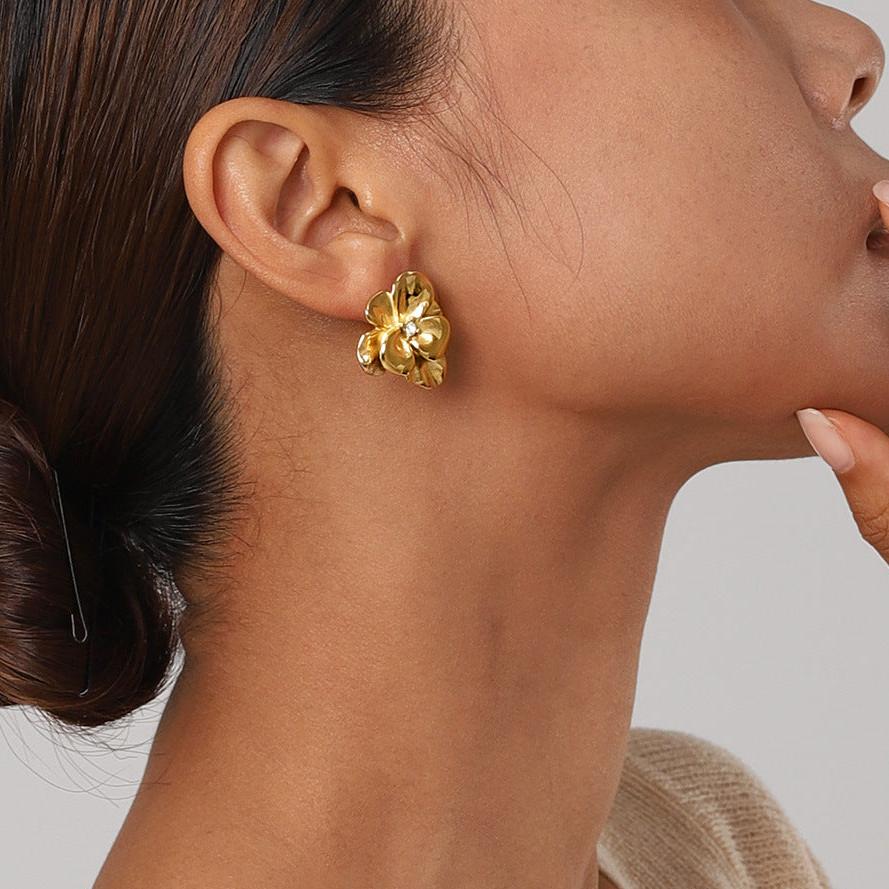 Flora Bloom - Floral Gold Stud Earrings