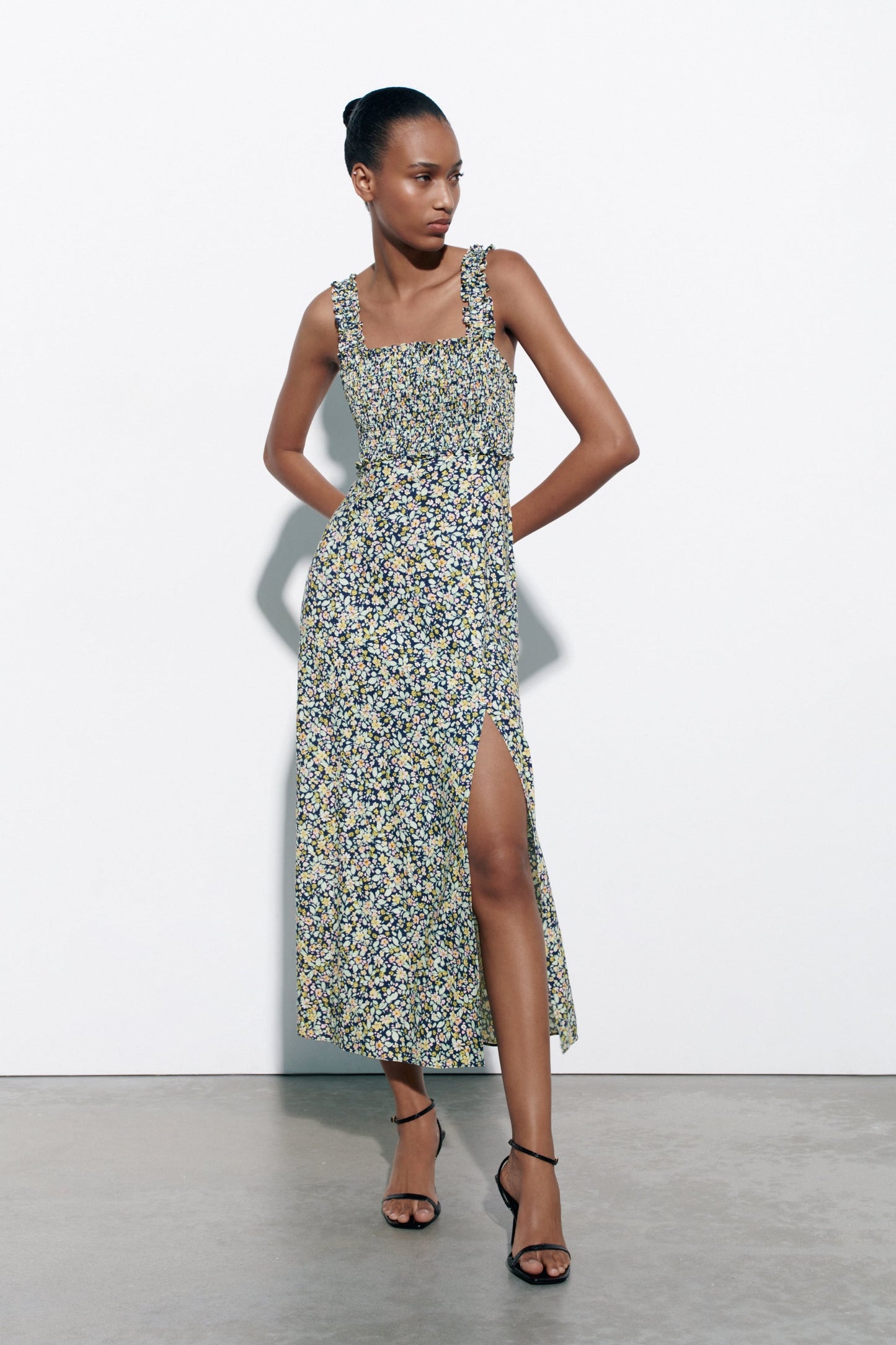 Floral Cami Smocked Elastic Slit Midi Dress
