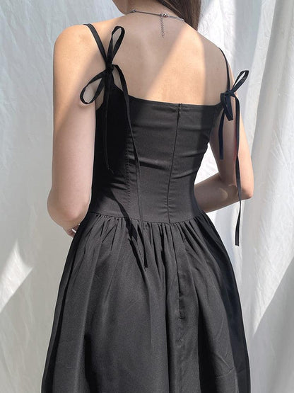 Lace Trim Spaghetti Strap Pointed Waist Tiered Maxi Dress