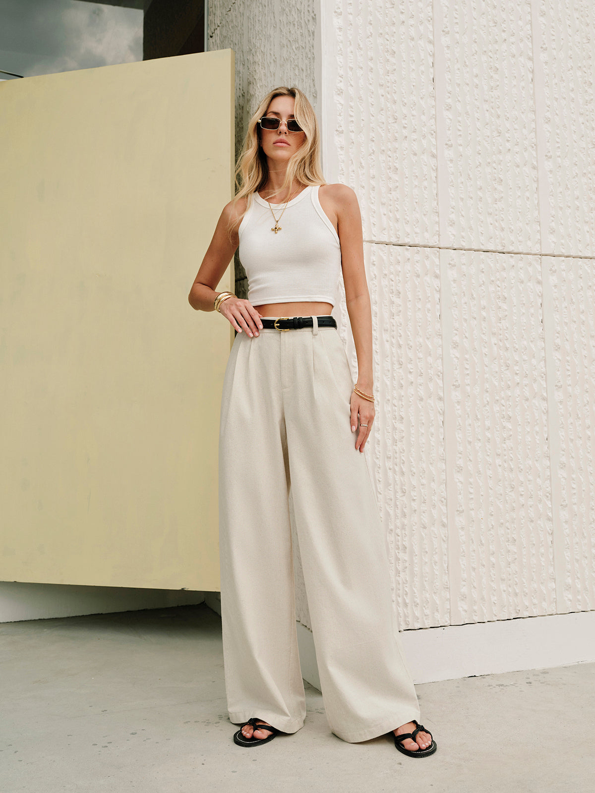 High-Waisted Cotton-Linen Trousers for Women – Regular Fit, Breathable and Comfortable