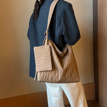 High-Quality Nylon Pleated Zipper Crossbody