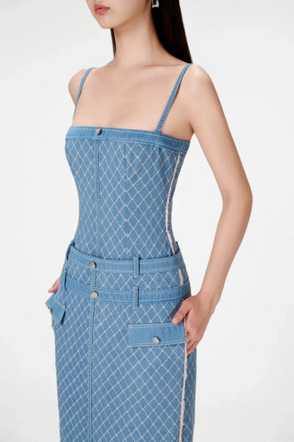 Hullar Denim String Midi Dress