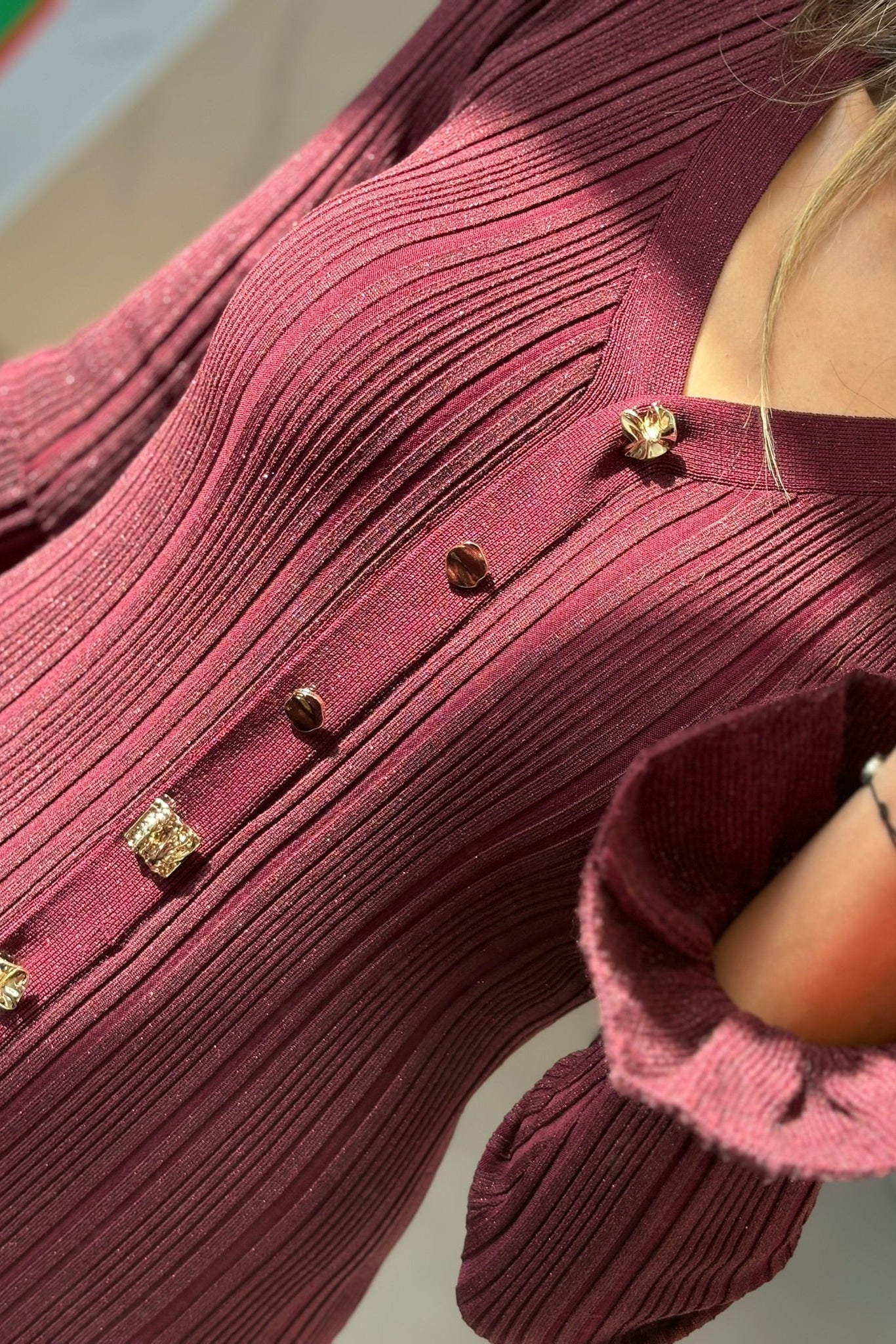 Bernice V-neck Flare Cuffs Knit Midi Dress