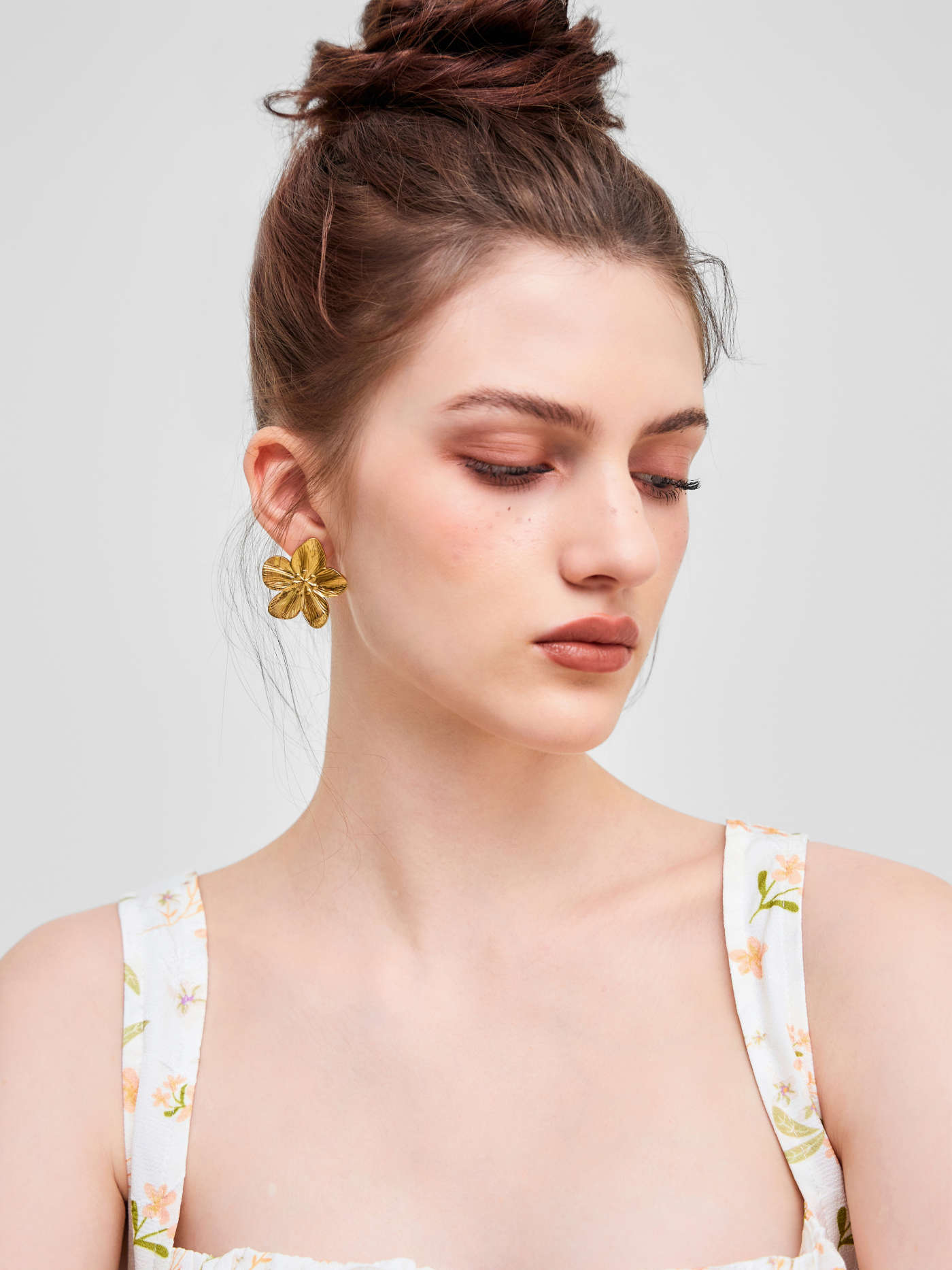 Floral Pattern Stud Earrings