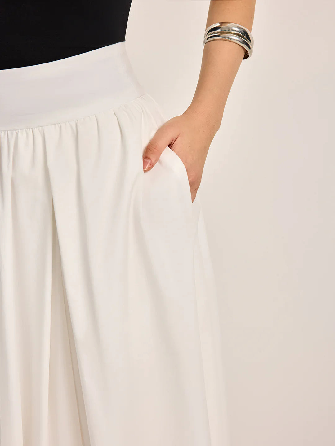Casual Slim Fit High Waist Pleated Skirt