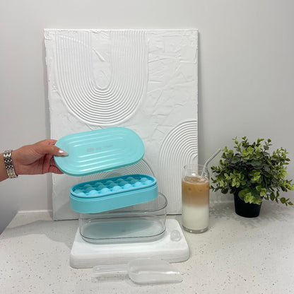 Pastel 2 in 1 Round Ice Cube Maker with Silicone Storage Box