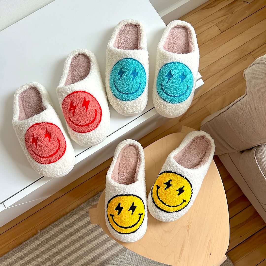 Flash Happy Face Slippers - Buy 1 Get 1 Free