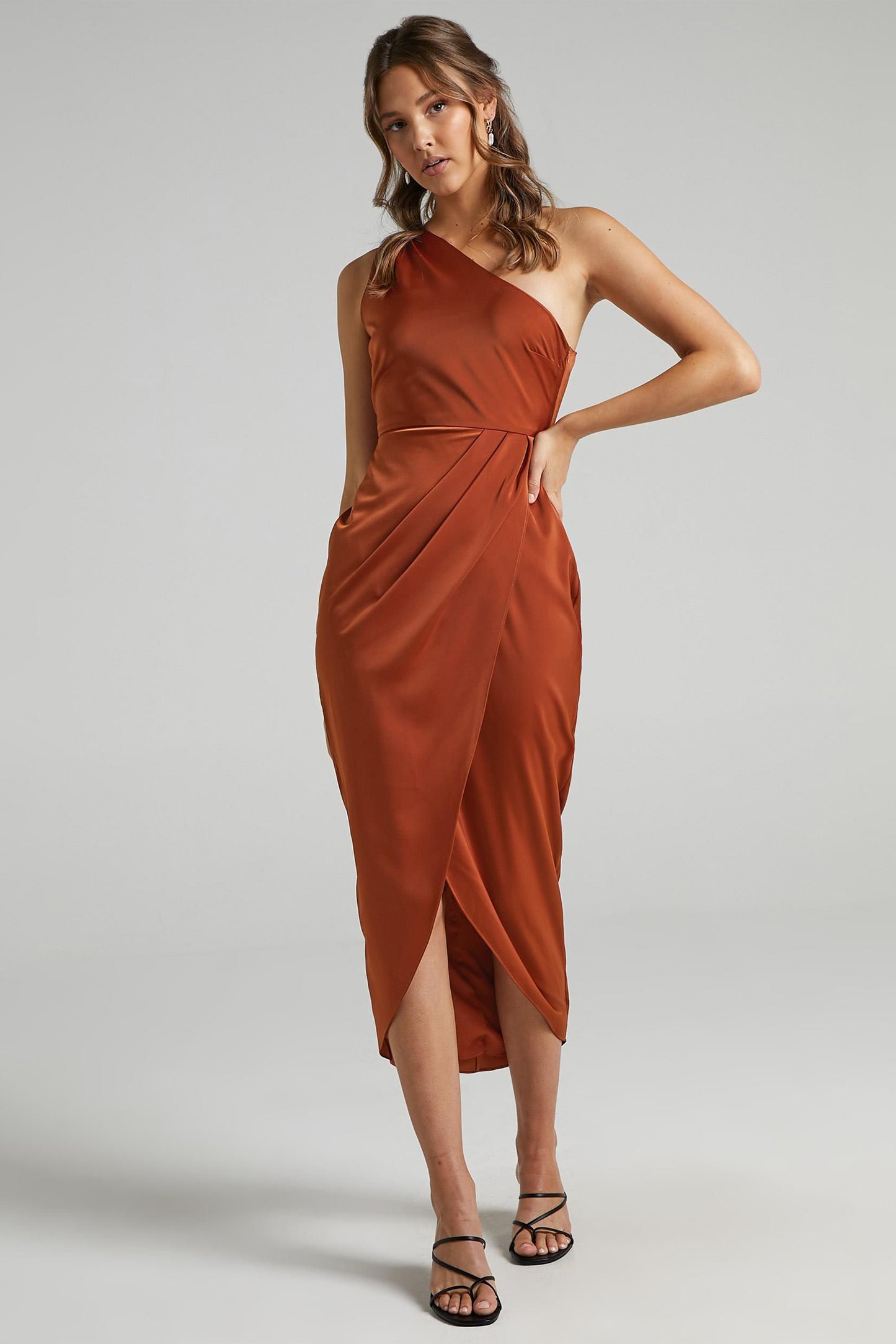 One-Shoulder Backless Slit Midi Dress