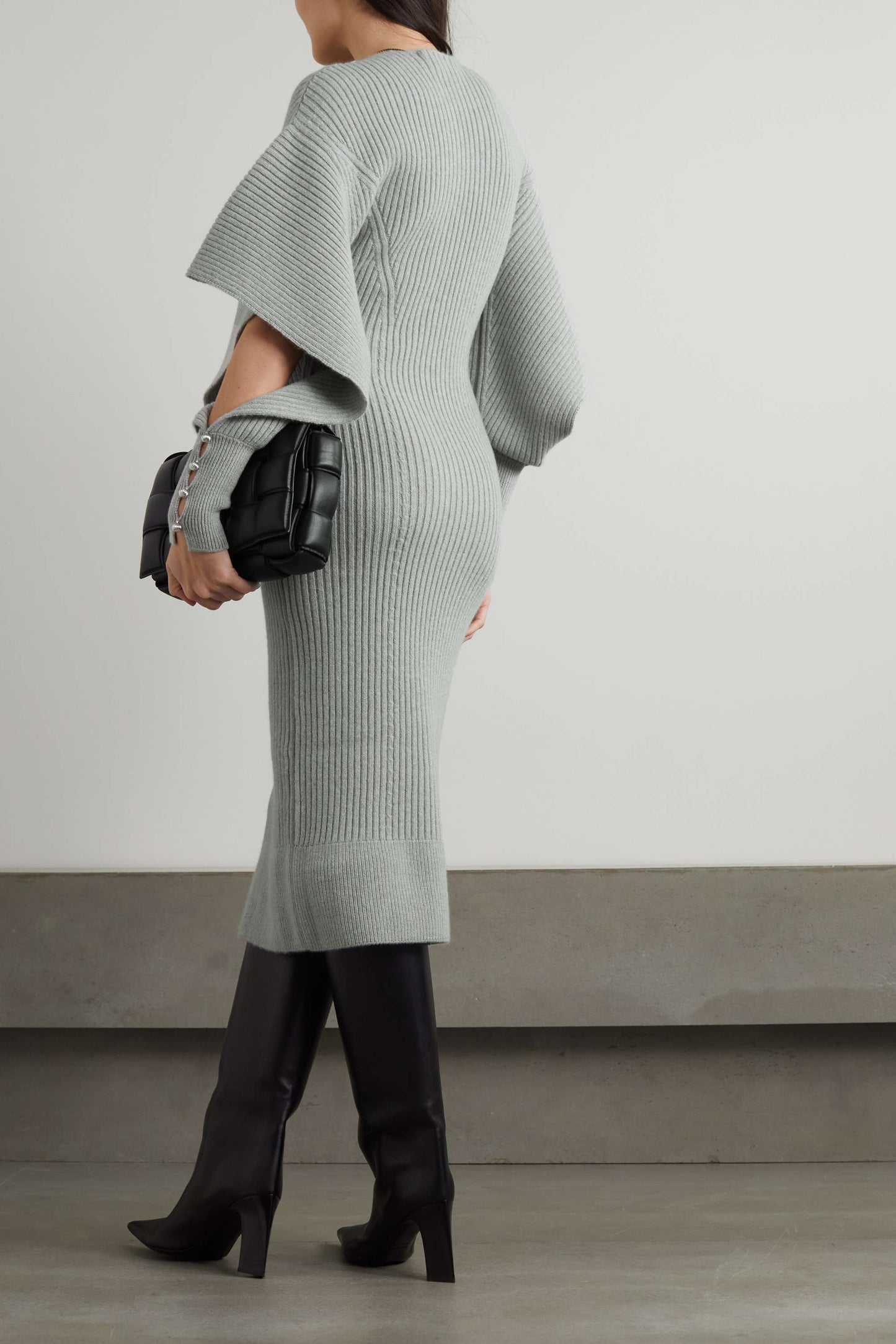 Cut-Out Long Sleeve V-Neck Knit Midi Dress