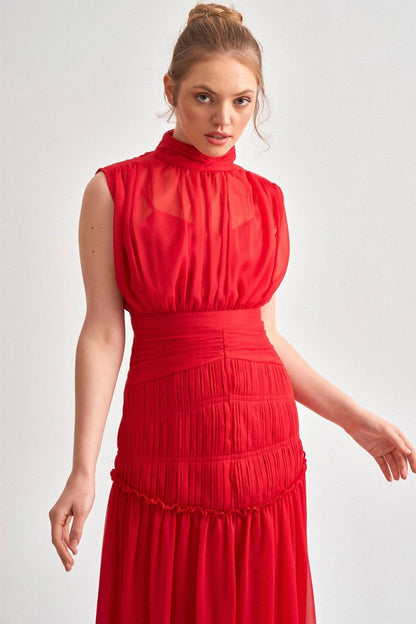 Chiffon Sleeveless Pleated Midi Dress