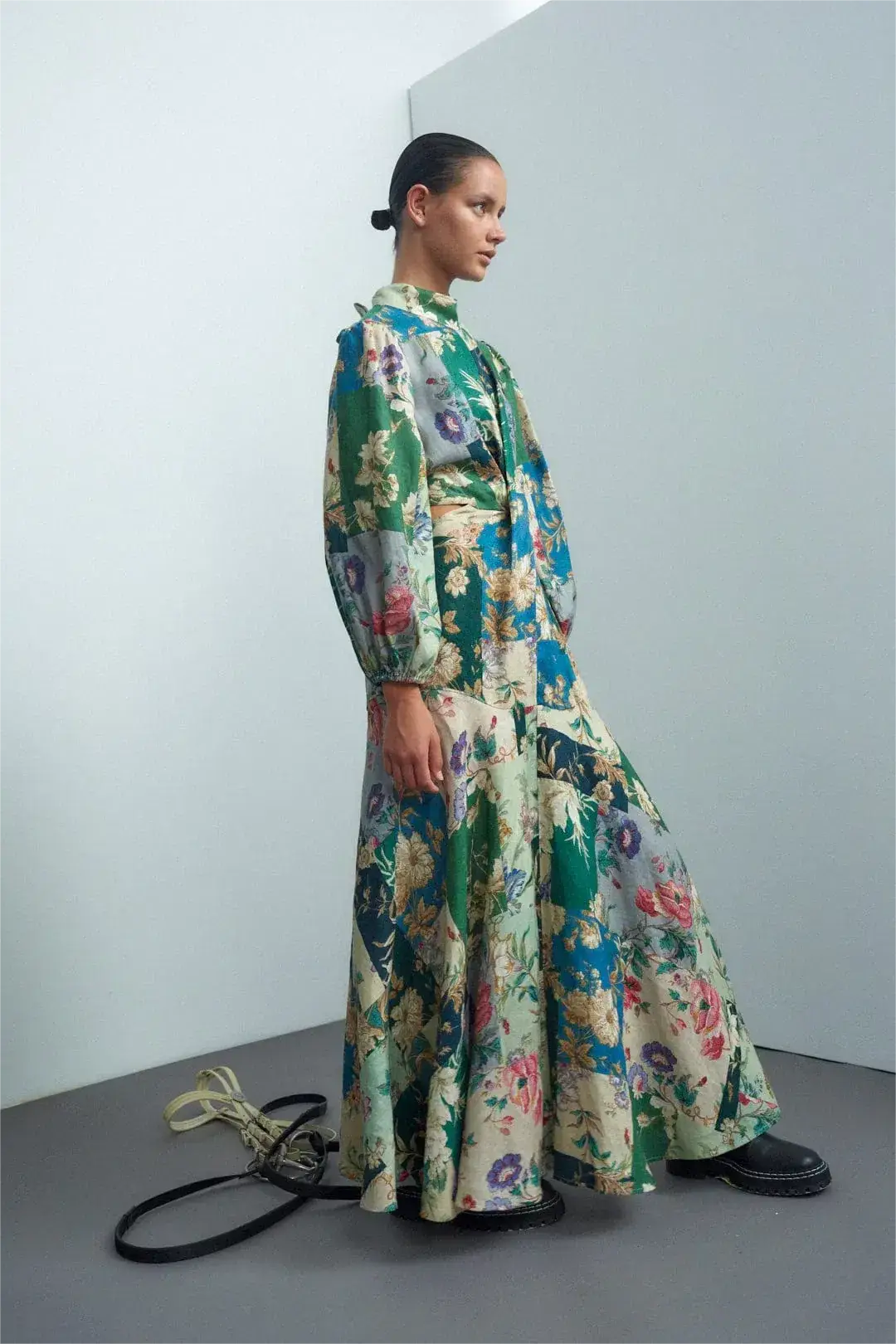 Floral Lace-Up Lantern Sleeve Midi Dress