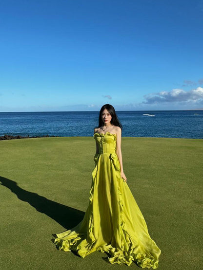 Luxury Green Ruffle Strapless Dress Elegant Birthday Party Gown