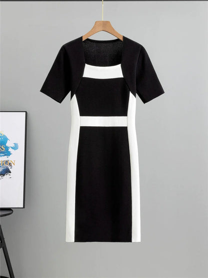 Black – Striped Pullover Knitted Dress