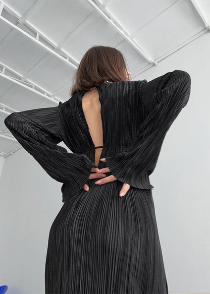 Midnight Elegance Backless Pleated Maxi Dress