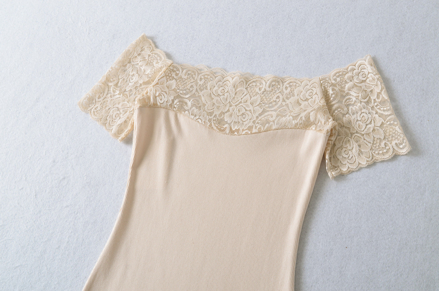 Apricot – Lace Strapless Bodycon Dress