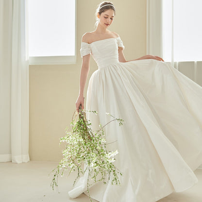 Off-Shoulder Vintage Wedding Dress