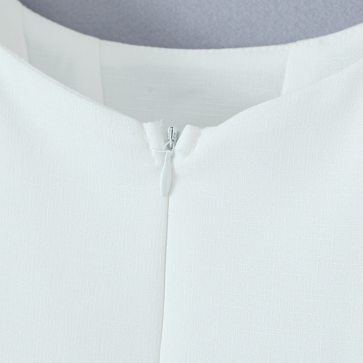 White – Waist-Cinching Camisole Slim Dress
