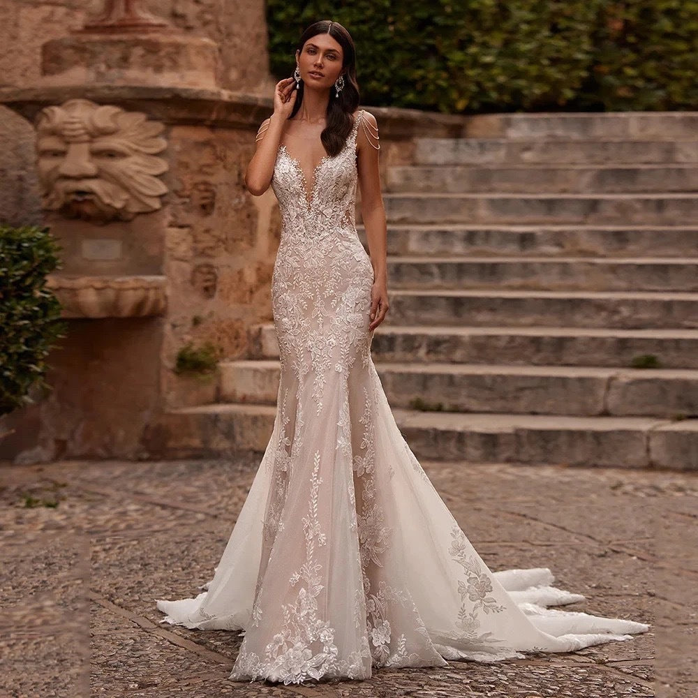 Strapless Lace Mermaid Evening Wedding Dress