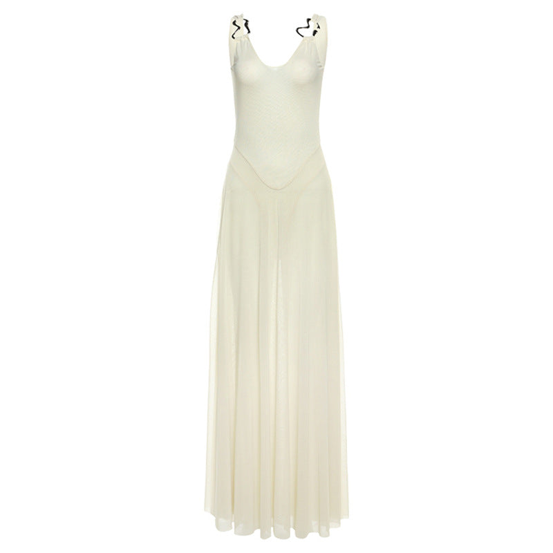 Ring Strap Deep V Neck Pleated Backless Maxi Dress