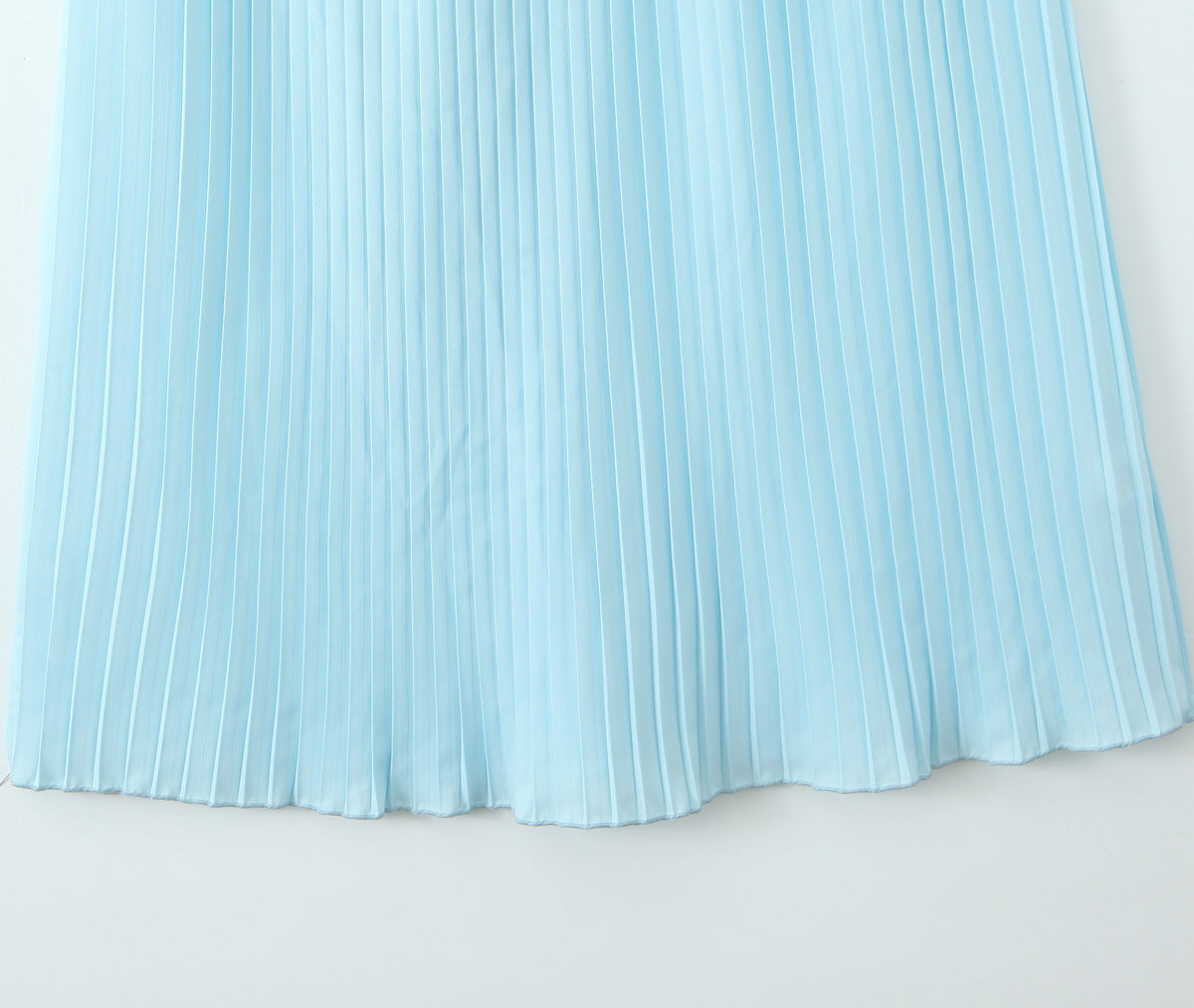 Blue – Strapless Slim-Fit Bodycon Dress