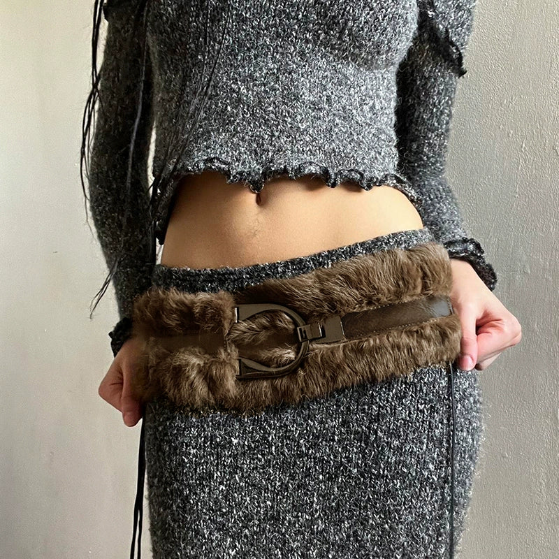 Kamora Furry Hook Belt