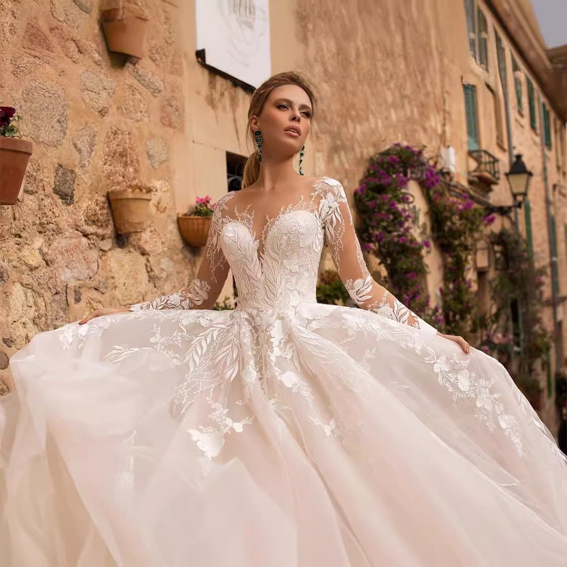 Long Sleeve Lace Applique Wedding Dress