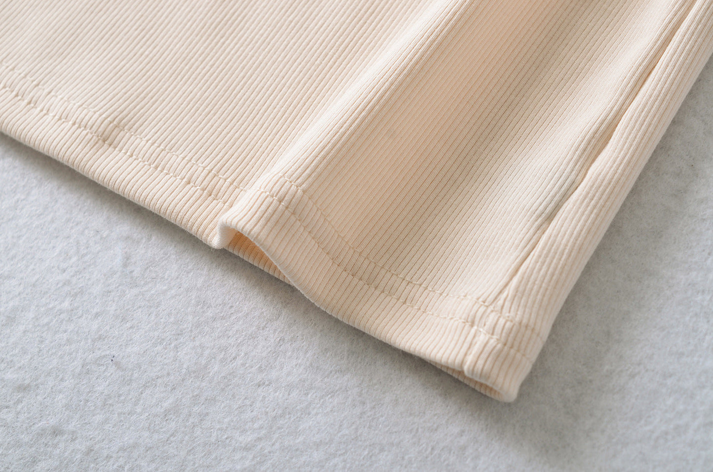 Apricot – Lace Strapless Bodycon Dress