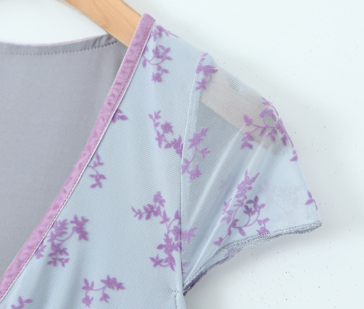 Blue – Mesh Floral Slim-Fit Dress