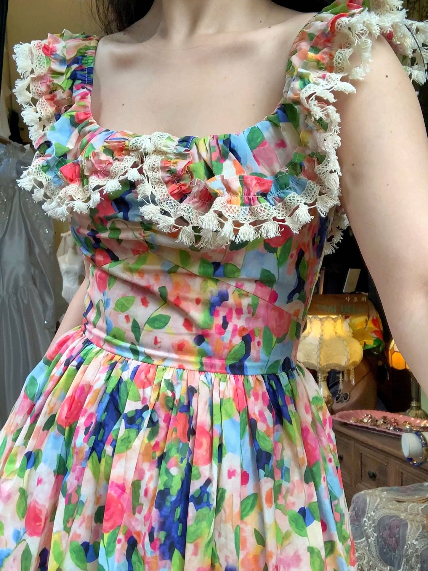 Midnight in Paris Romantic Off-Shoulder Ruffle Sleeve French Floral Dress gunne sax vintage dress