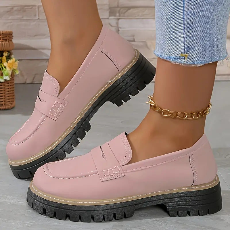 AmyVictoria | Chic Loafers