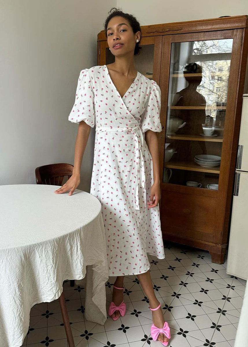 Maribel – Floral Puff Sleeve Wrap Dress