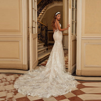 Lace Backless Mermaid Wedding Dress