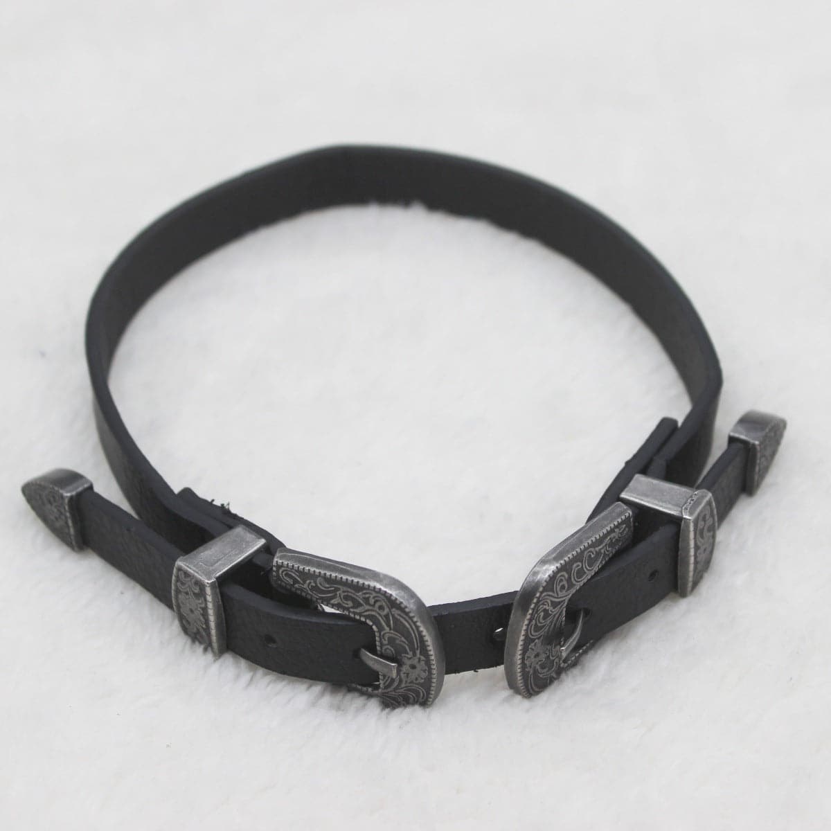 PU leather buckle adjustable choker necklace