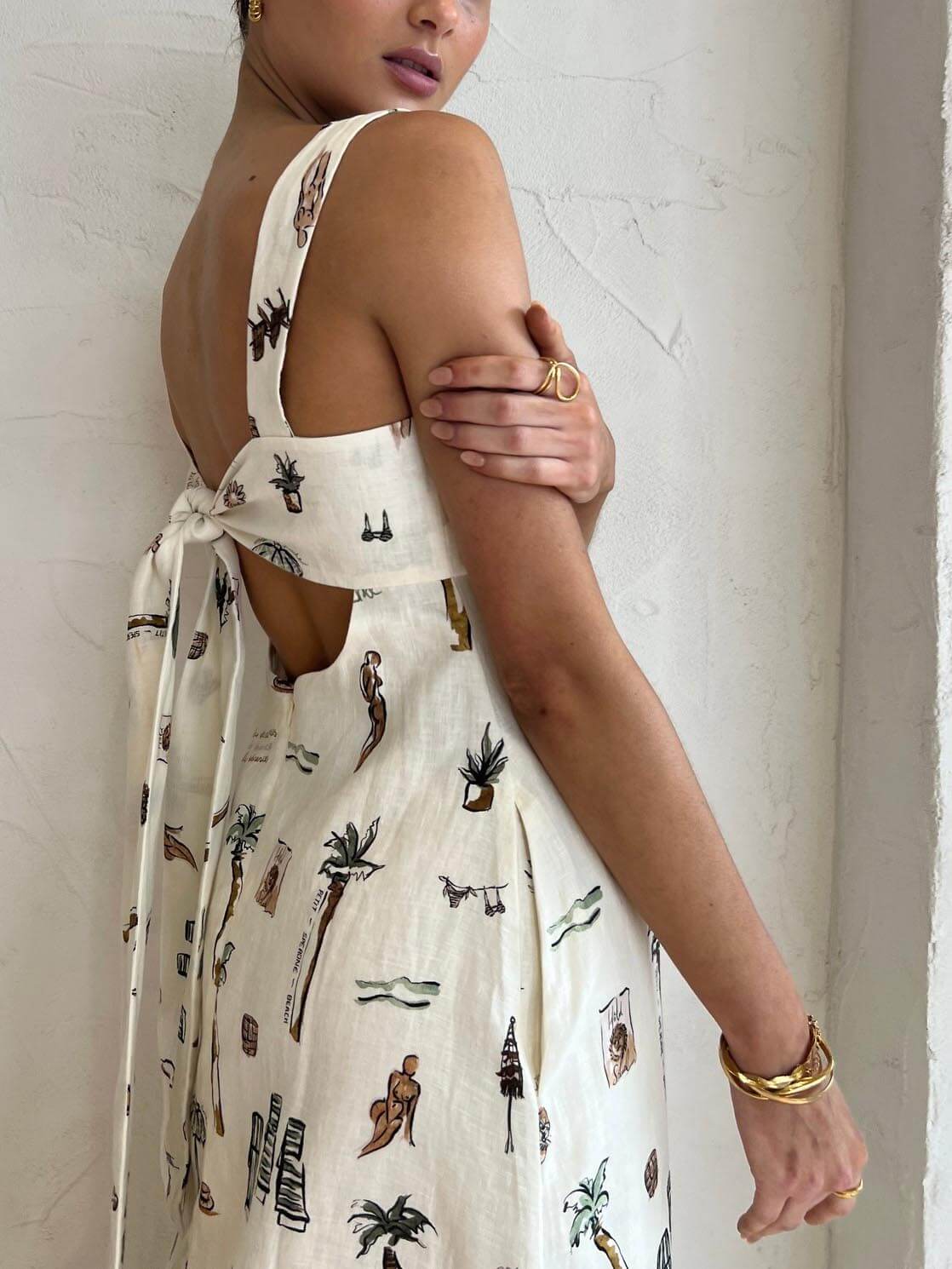 Square Neck Wide Strap Illustrated Resort Graphic Pocket A-Line Maxi Dress