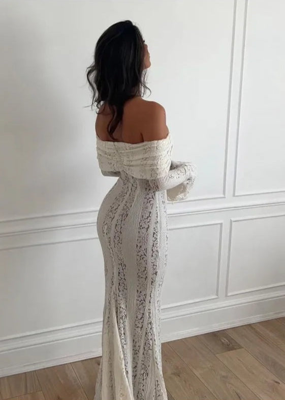 Seraphina – Lace Off-Shoulder Maxi Gown