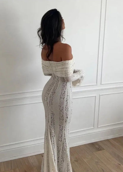 Seraphina – Lace Off-Shoulder Maxi Gown