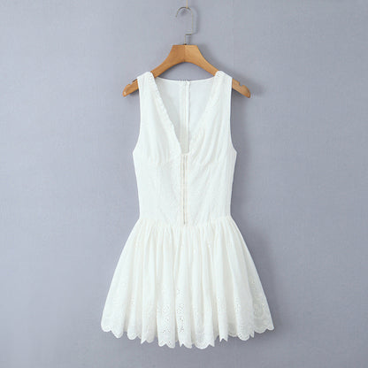 White – Slim Fit Waist-Cinching Sexy Dress