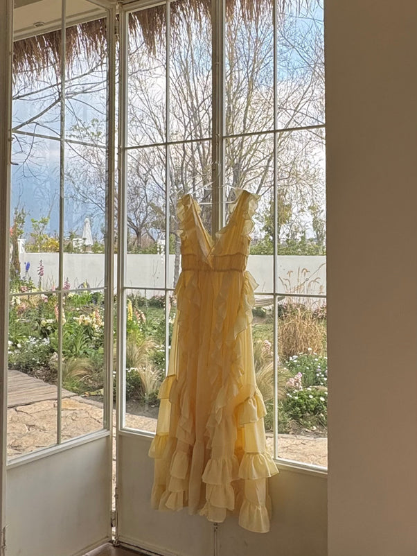 Sunset Ruffle Asymmetrical Maxi Dress Romantic Flowy Vacation Look gunne sax vintage dress