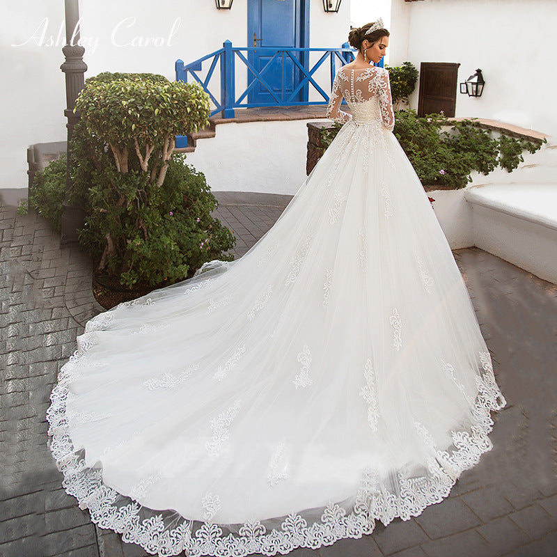 Round Neck Long Sleeve Lace Wedding Dress