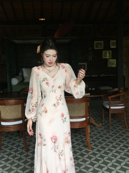 Soft Peach Mist Maxi Dress Gentle Romantic Look for SpringSummer 2025 gunne sax vintage dress