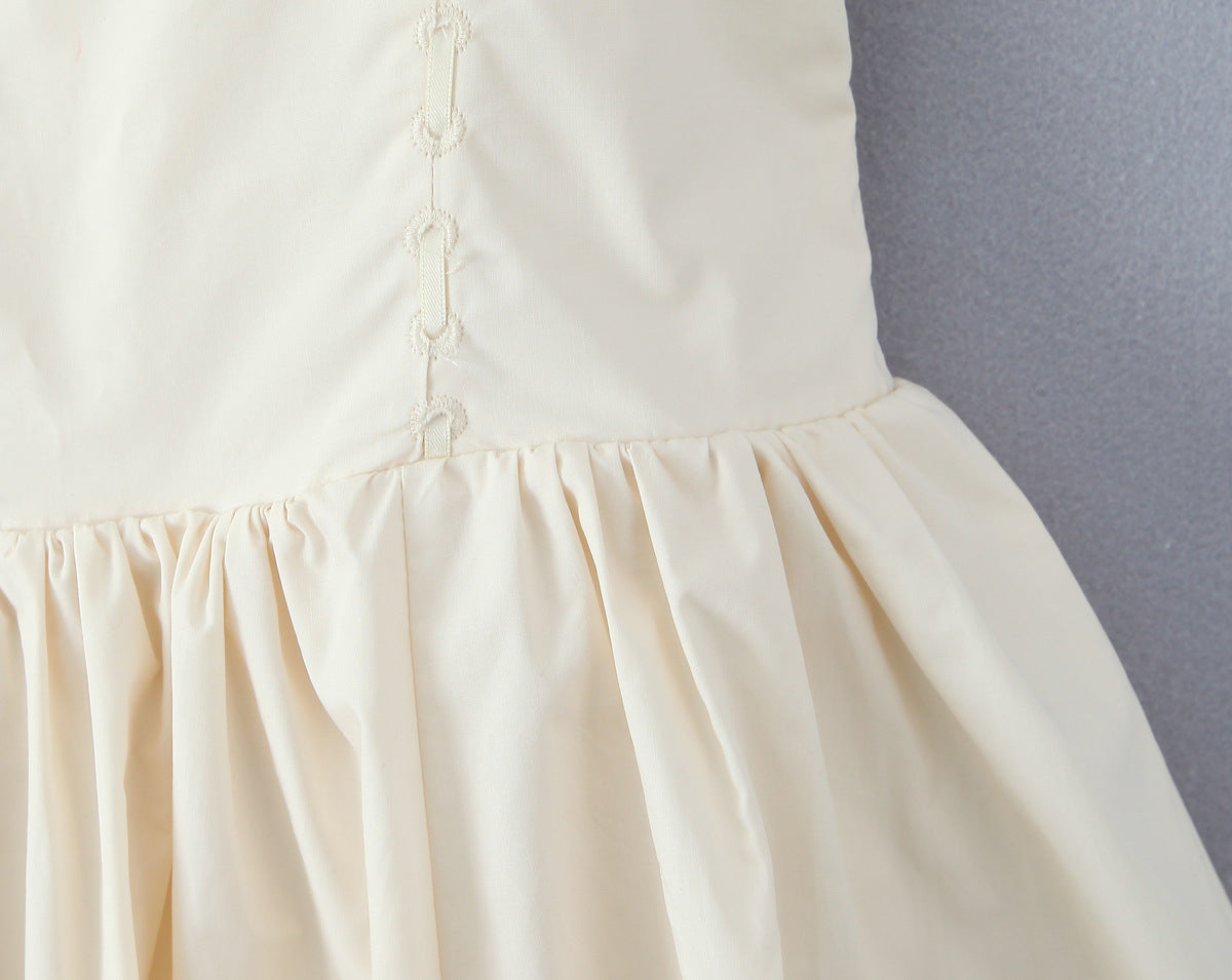 Apricot – Elegant Slim-Fit Waist Dress