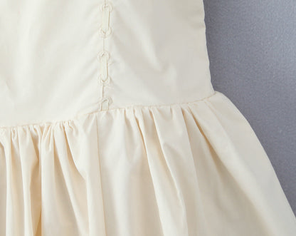 Apricot – Elegant Slim-Fit Waist Dress