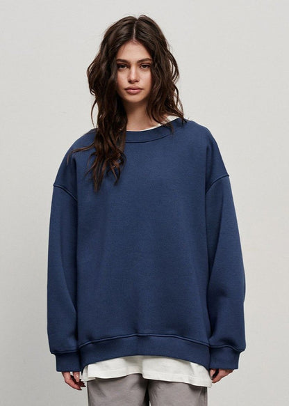Oversized Navy Sweatshirt - Effortless Cool