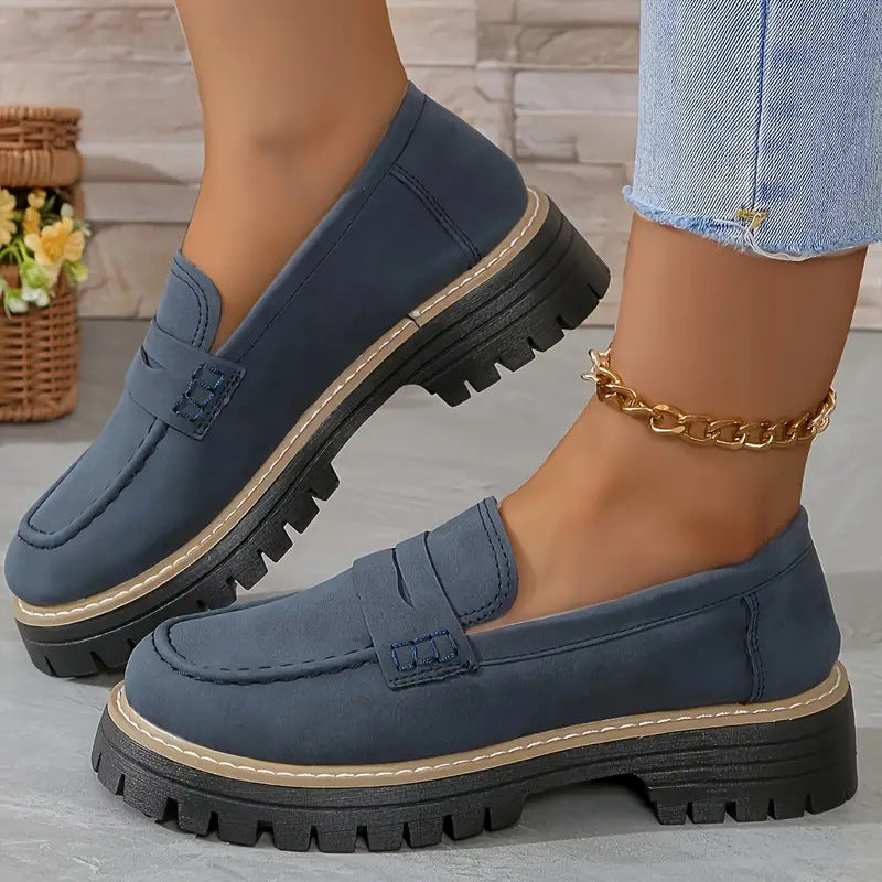 AmyVictoria | Chic Loafers