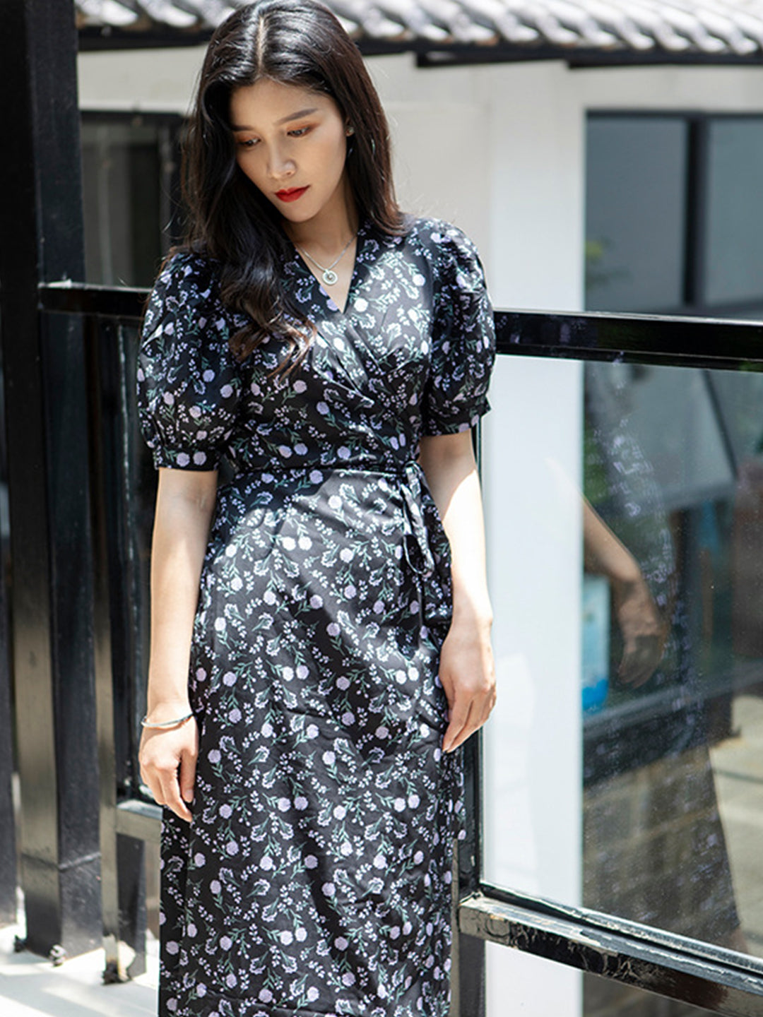 Amy Vintage Floral Puff Sleeve Maxi Dress