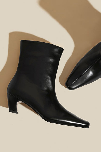 Ruth Chelsea Boots