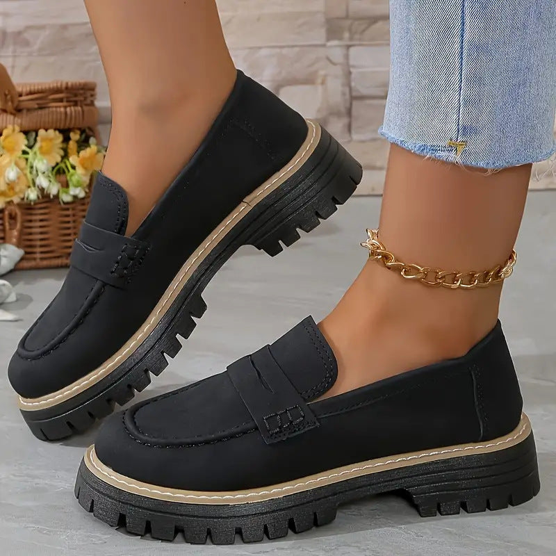 AmyVictoria | Chic Loafers