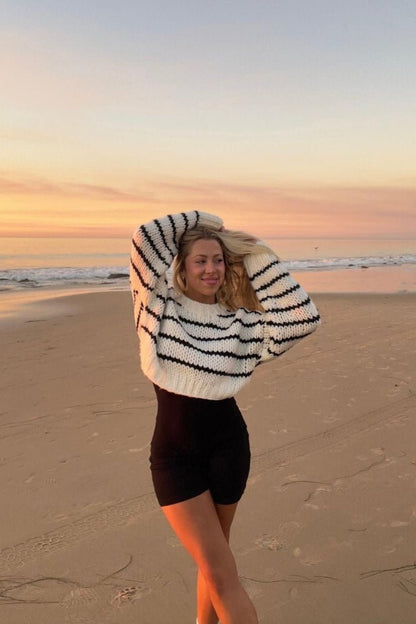 Ovacona Sweater