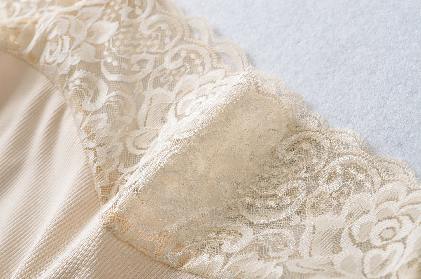 Apricot – Lace Strapless Bodycon Dress