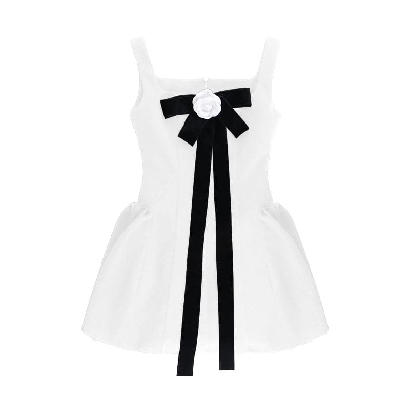 Bowknot flower applique square neck cami mini dress